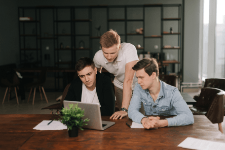 Fleet Management Software Without a Subscription: Is It Still Possible?